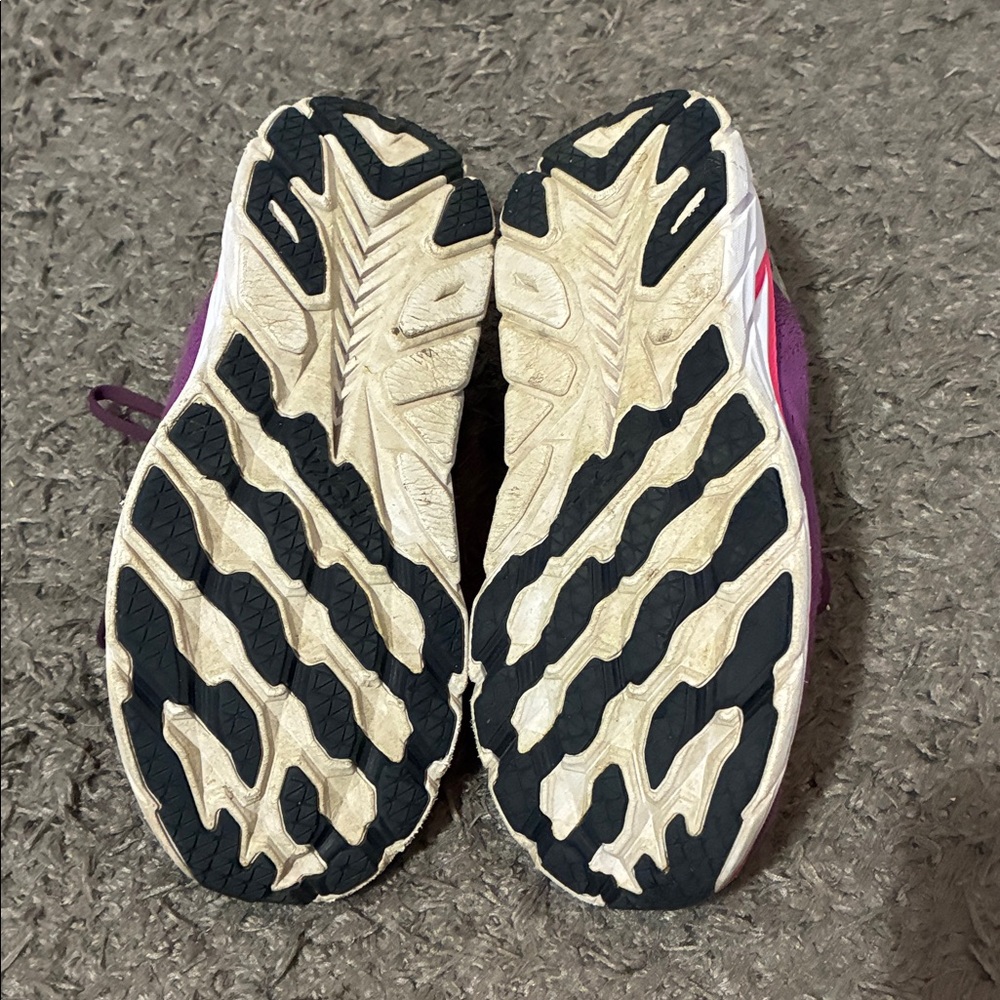 HOKA Women's Purple & Pink Running Shoes - Picture 3 of 8